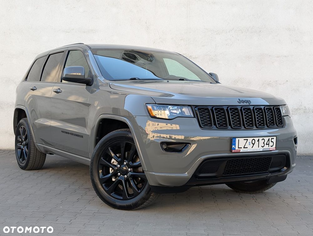 Jeep Grand Cherokee - 1