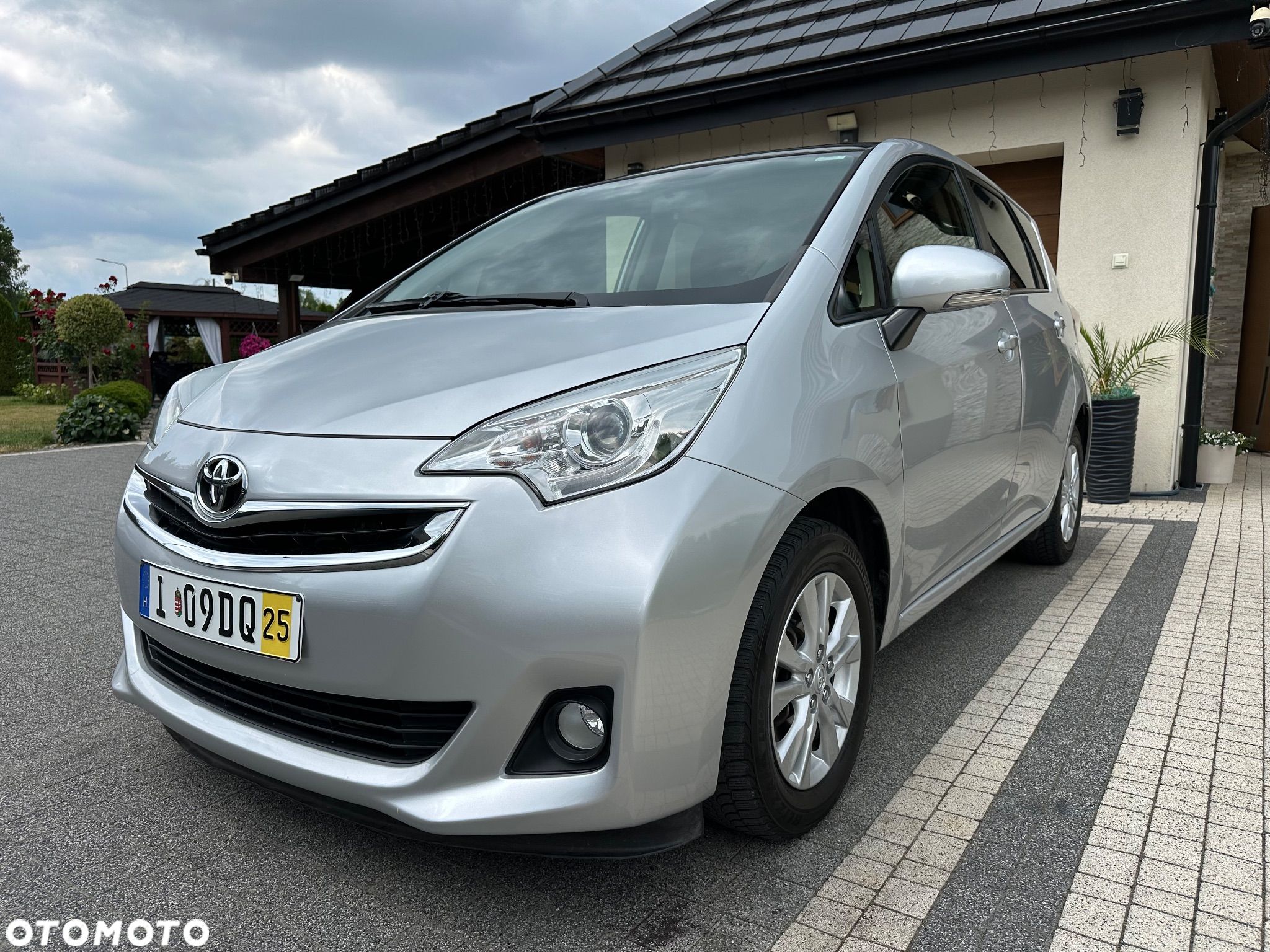 Toyota Verso S 1.33 VVT-i Multidrive Comfort - 1
