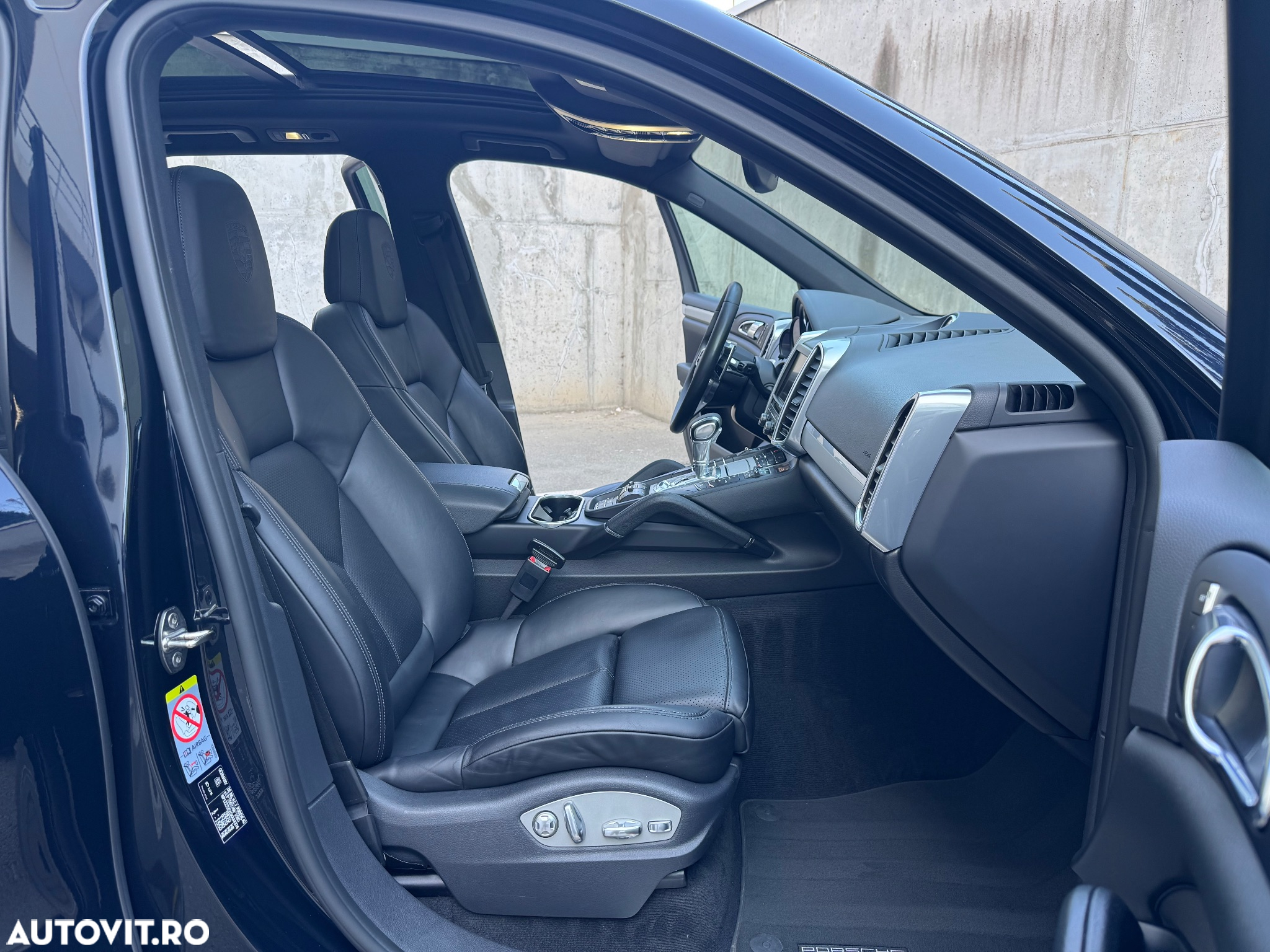Porsche Cayenne Diesel Platinum Edition - 14
