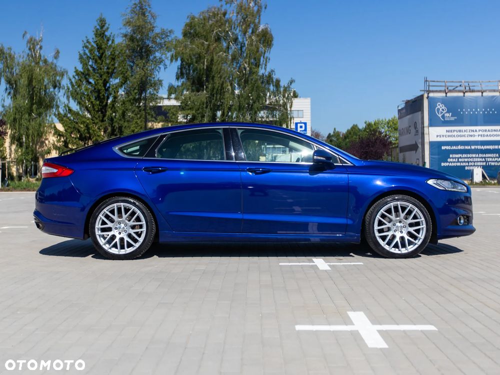 Ford Mondeo 2.0 EcoBoost STart-Stopp Autom Titanium - 8