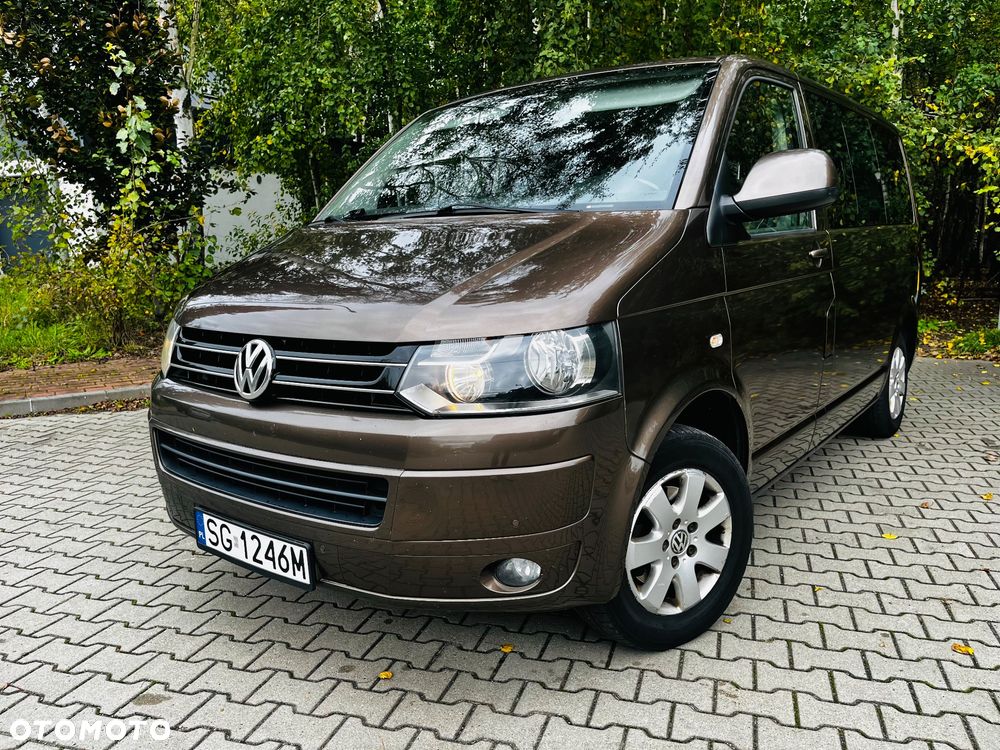 Volkswagen Multivan - 13