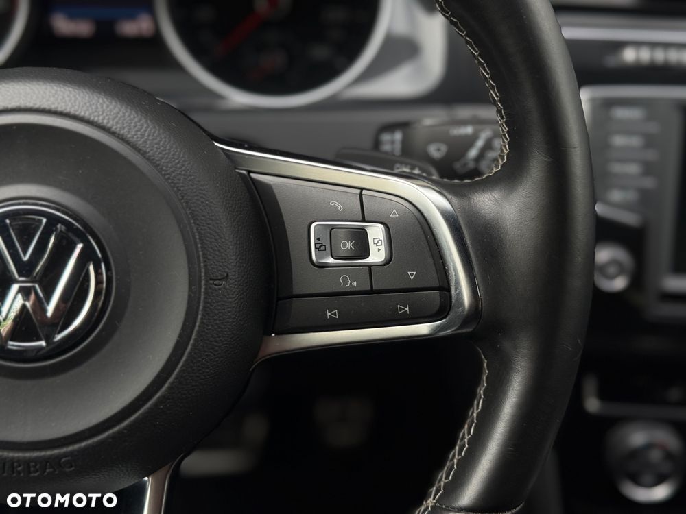 Volkswagen Golf - 12