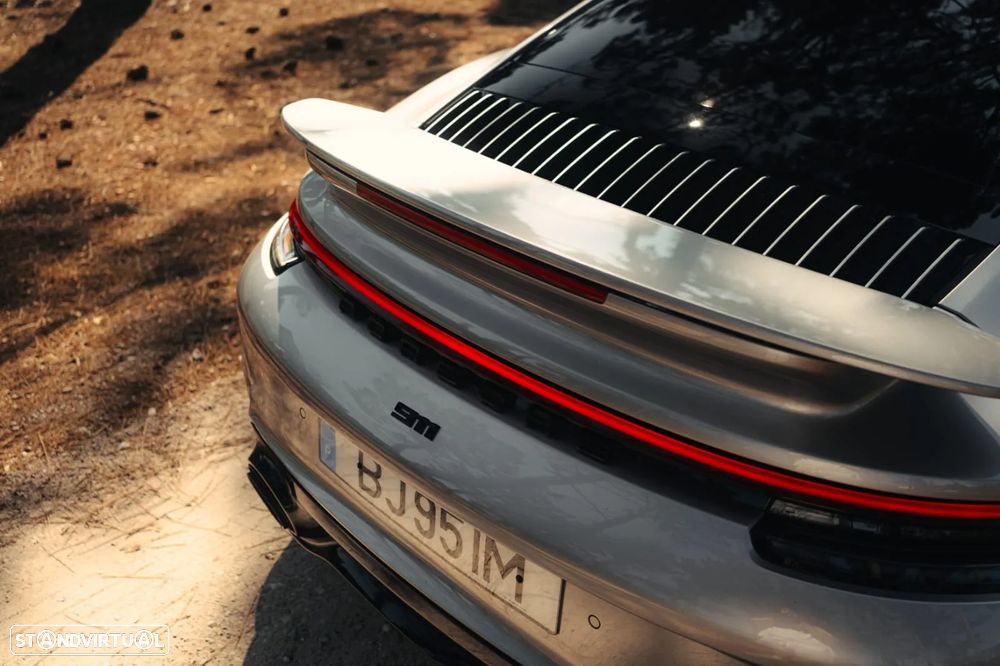 Porsche 911 (992) Turbo S - 4