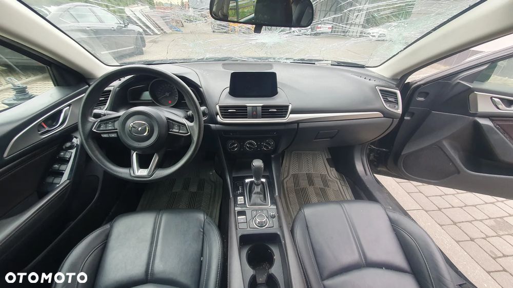 Mazda 3 - 12