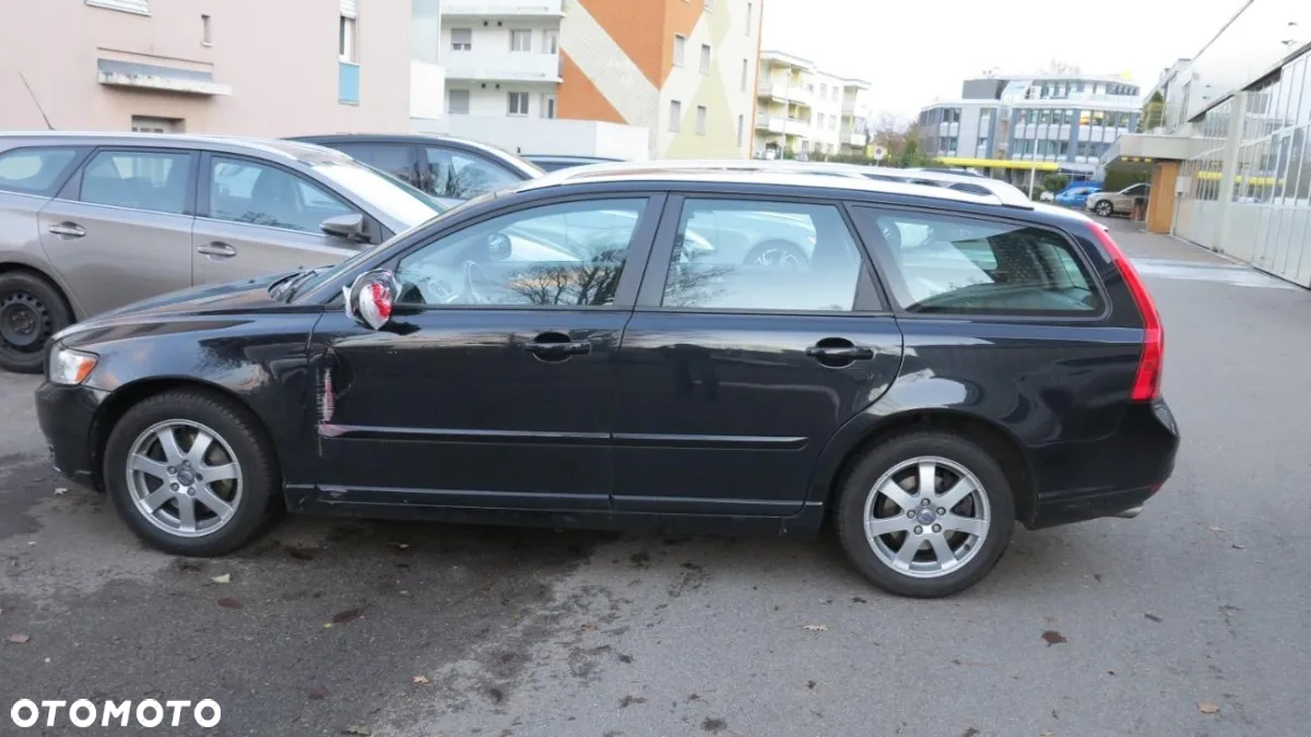 Volvo V50 DPF D3 Geartronic Summum - 32