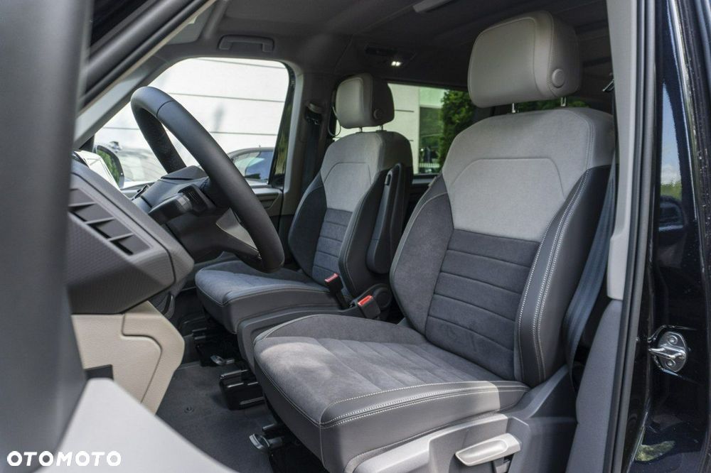 Volkswagen Multivan - 14