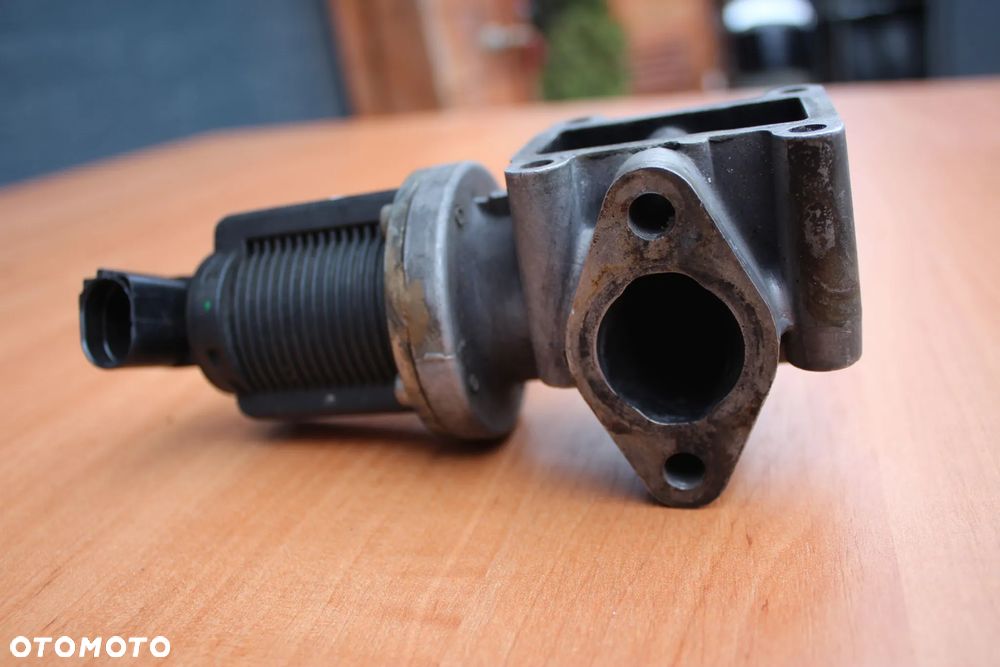 ZAWÓR EGR OPEL ASTRA H ZAFIRA B VECTRA C SIGNUM 1.9 CDTI 150 KM 55215031 - 5