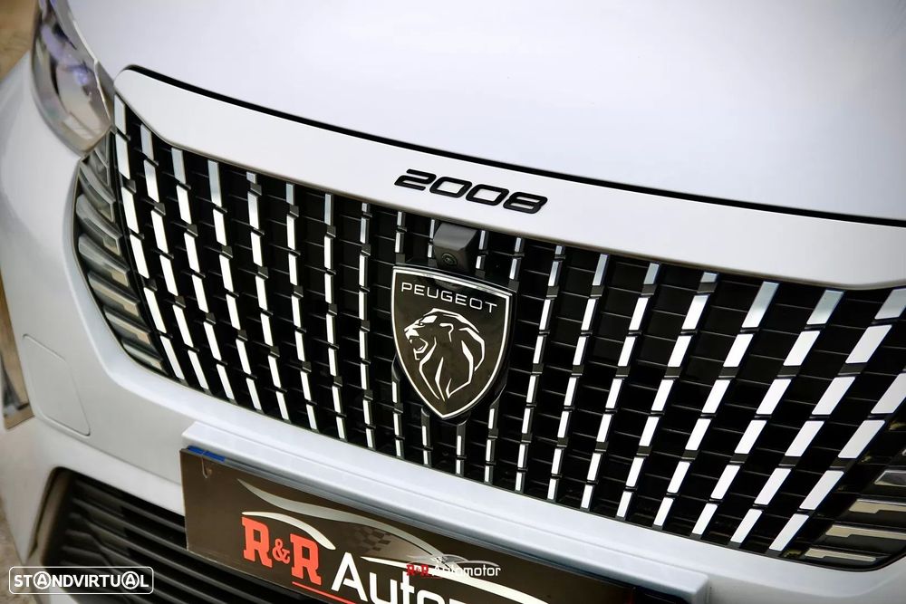 Peugeot 2008 1.2 PureTech GT EAT8 - 9