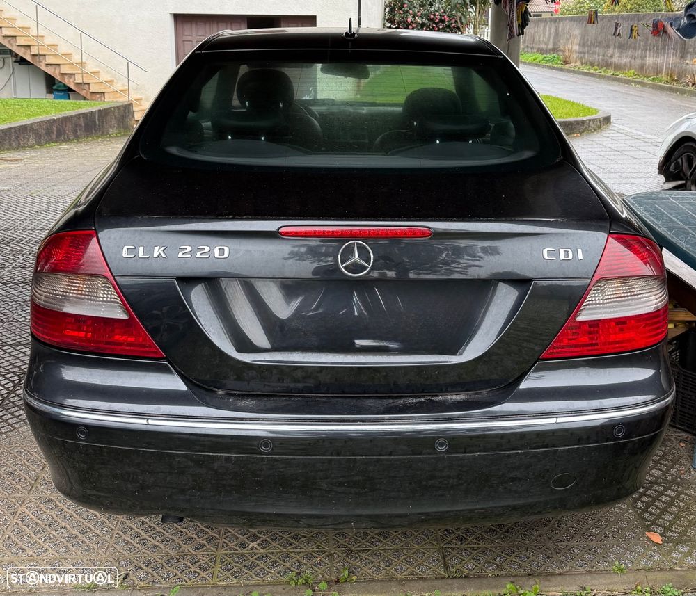 Mercedes-Benz CLK 220 CDi Avantgarde - 2