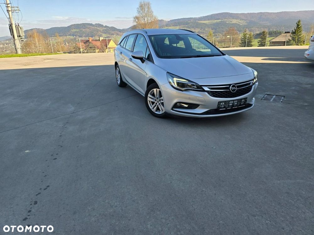 Opel Astra - 2