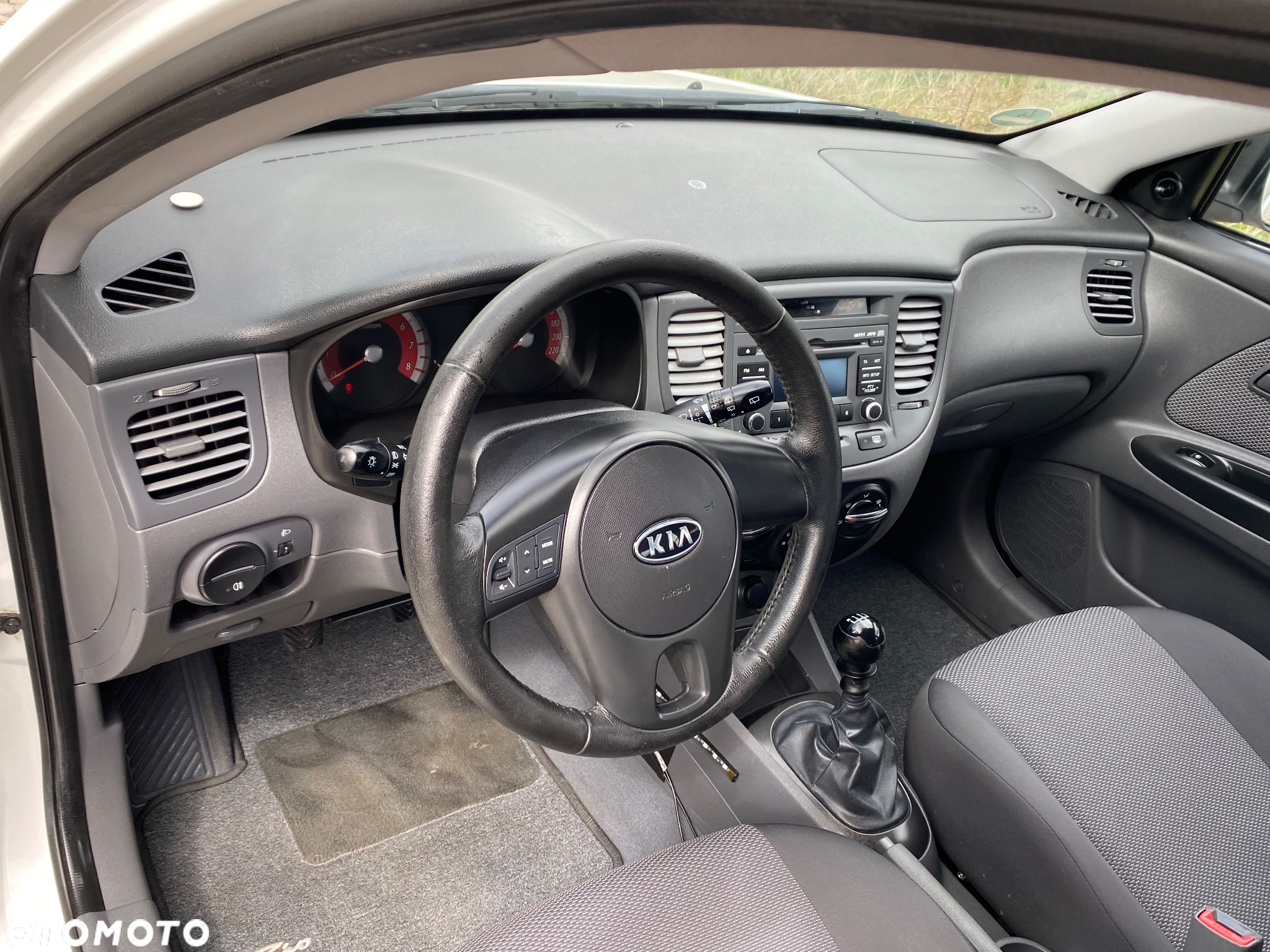 Kia Rio 1.4 Optimum - 19