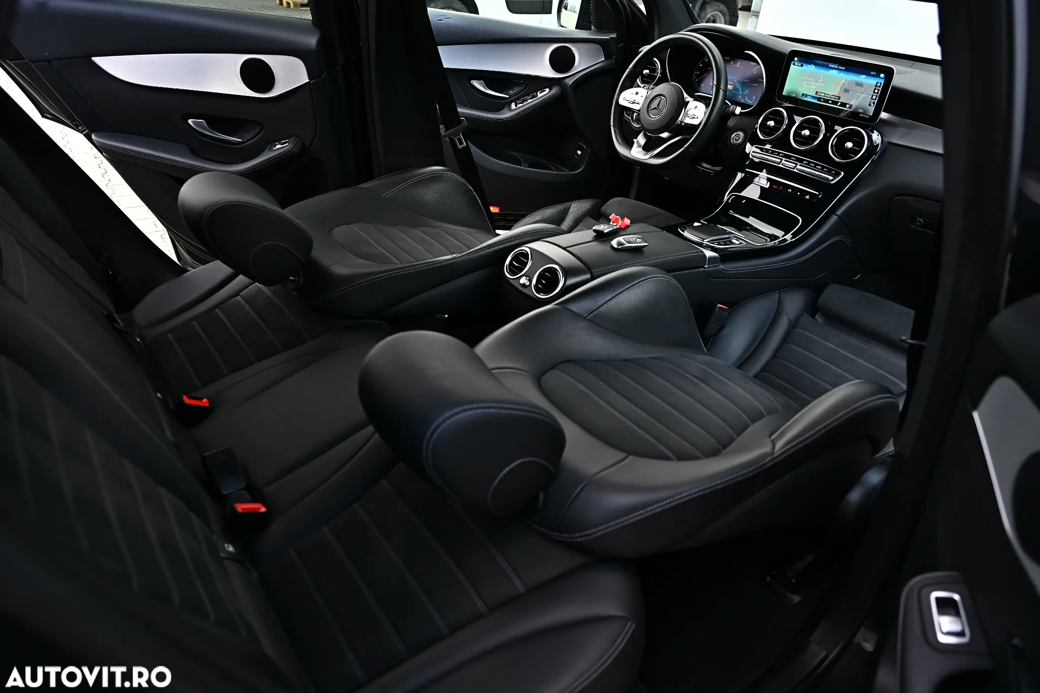 Mercedes-Benz GLC 220 d 4Matic 9G-TRONIC Edition AMG Line - 30