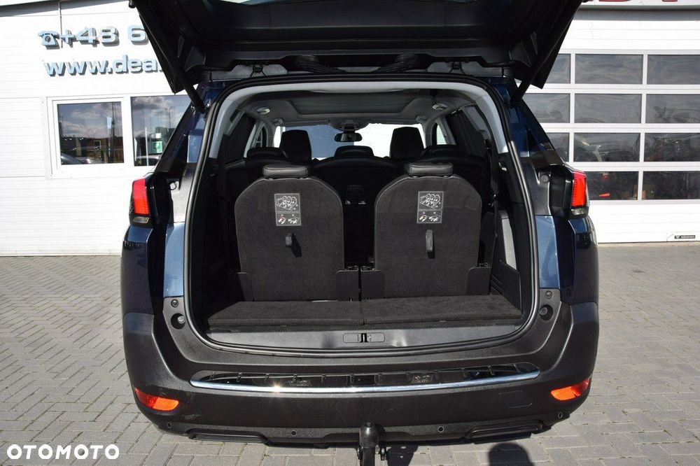 Peugeot 5008 - 36