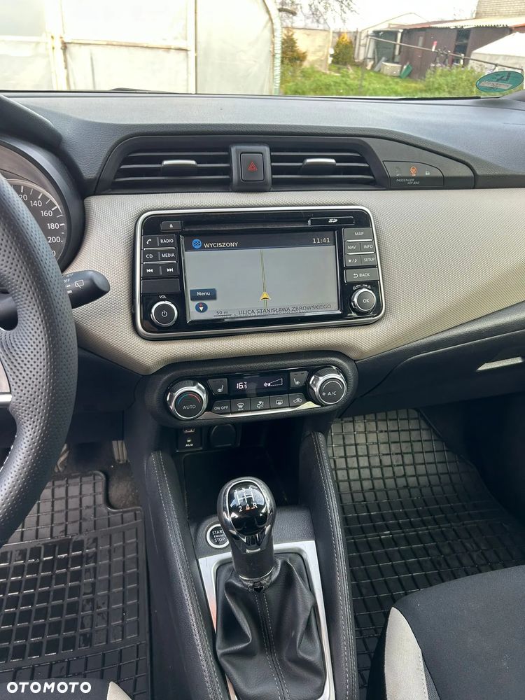 Nissan Micra 1.0 Visia Plus - 20