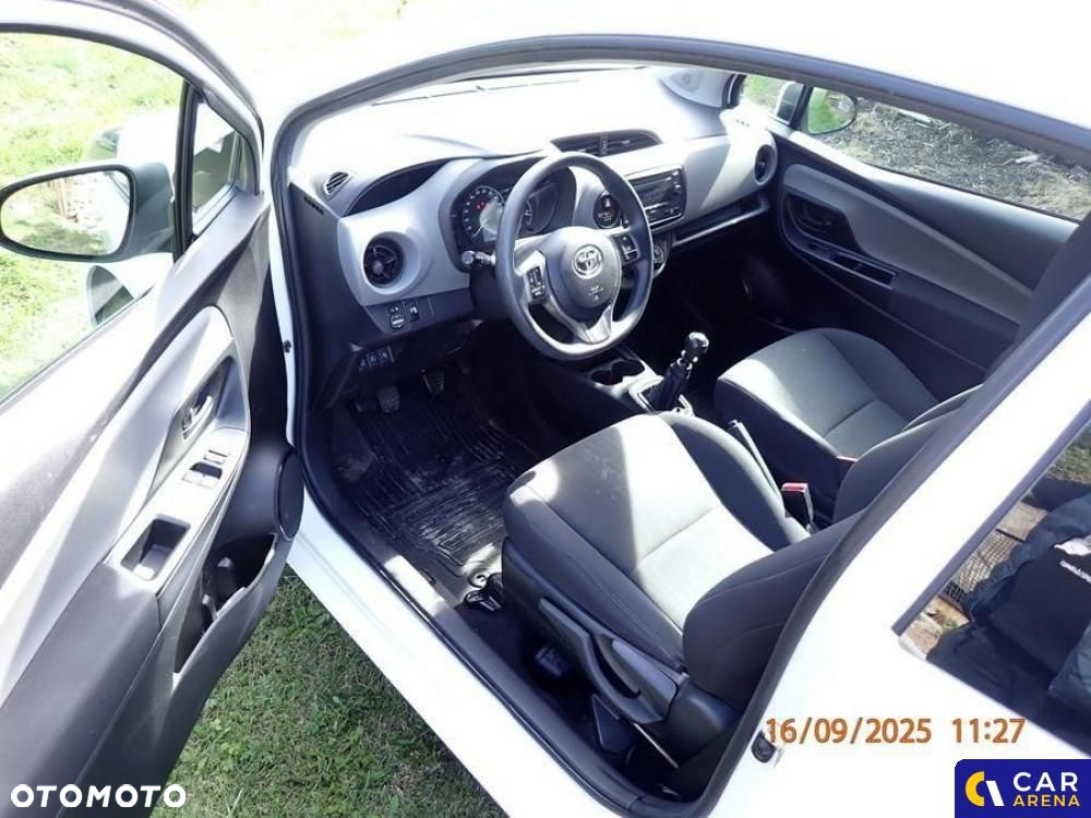 Toyota Yaris 1.5 Active - 15