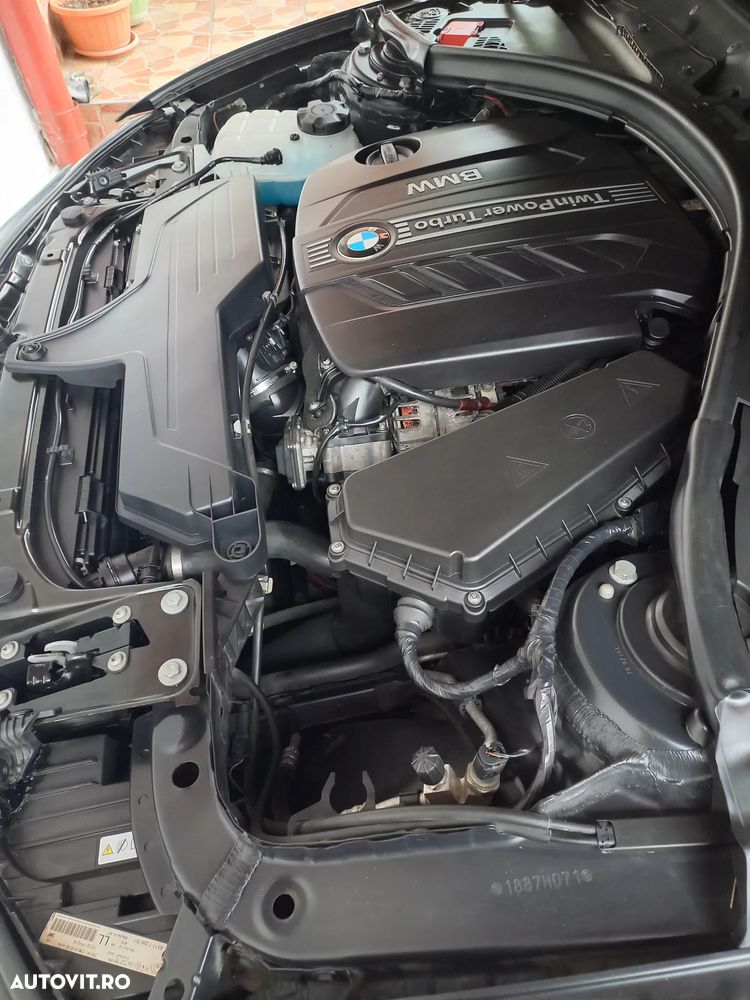 Ford Kuga 2.5 Duratec FHEV 4x4 TITANIUM X - 9