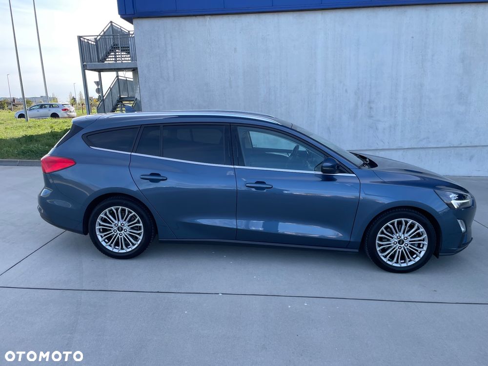 Ford Focus 1.0 EcoBoost STart-Stopp-System TITANIUM - 5