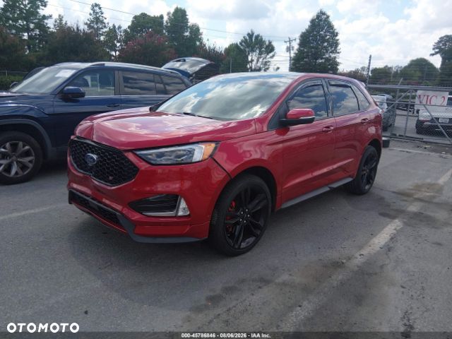 Ford Edge - 3