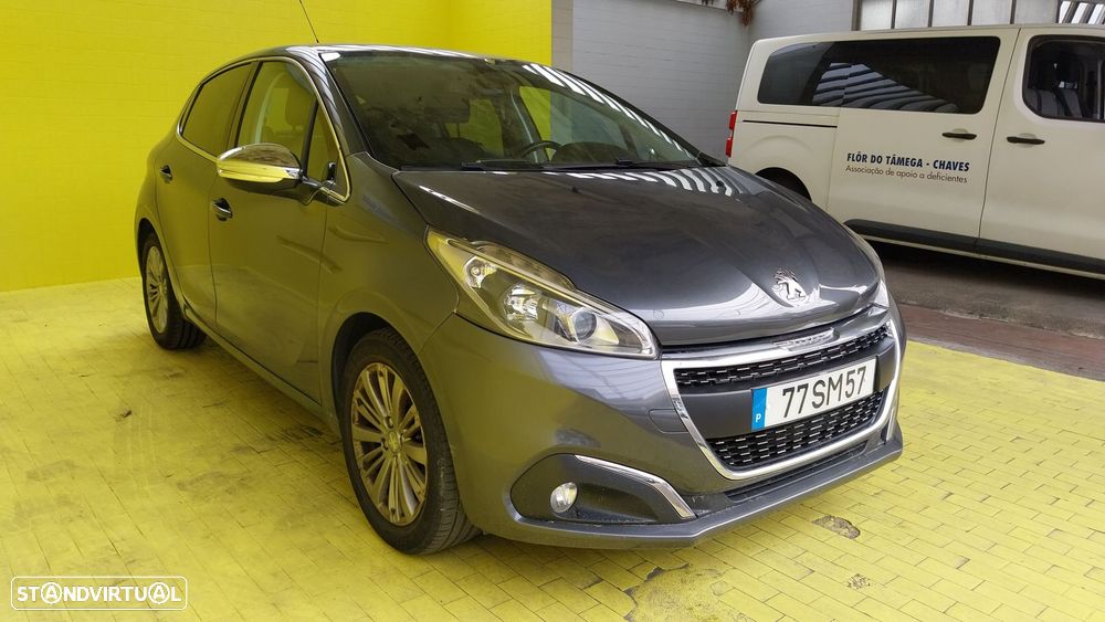 Peugeot 208 1.2 PureTech Active - 3