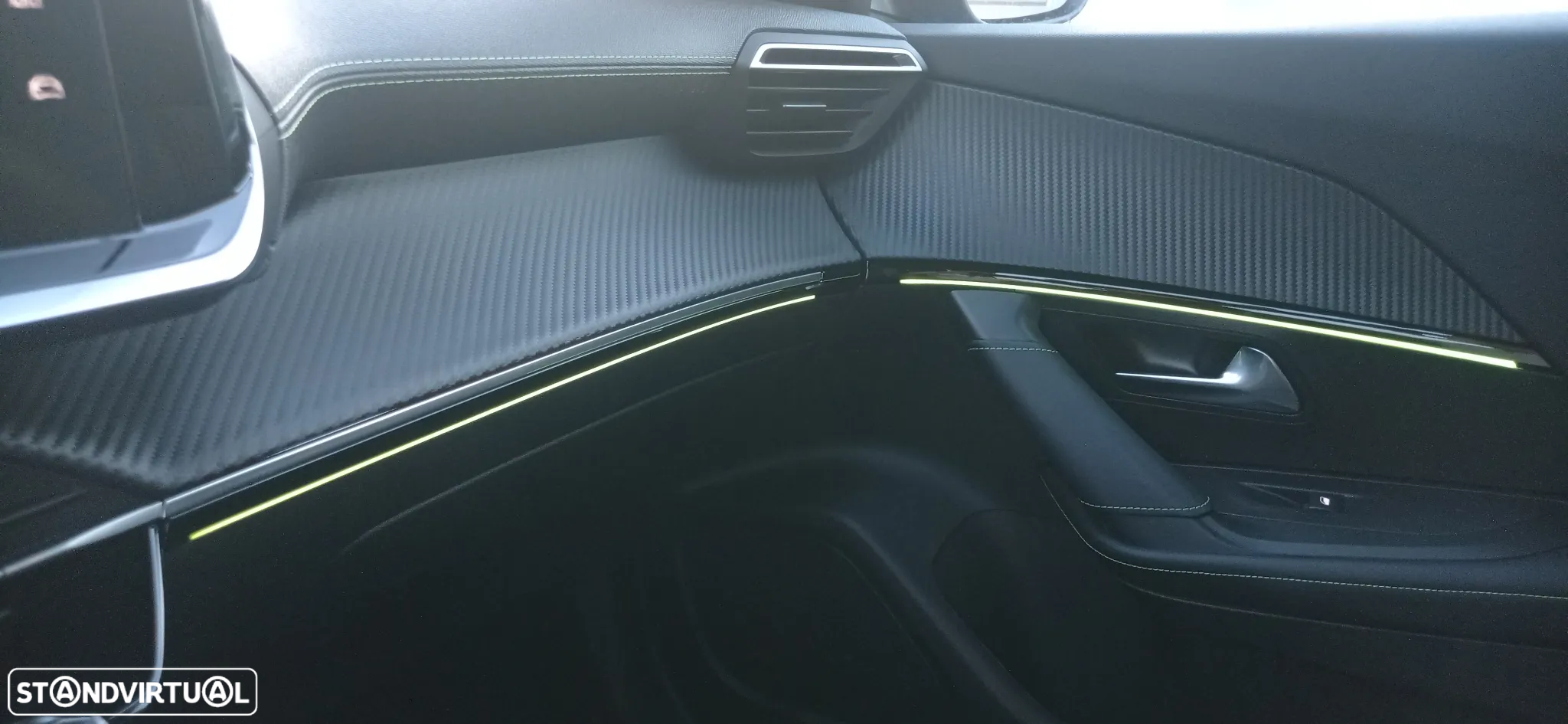 Peugeot e-2008 50 kWh GT Line - 14