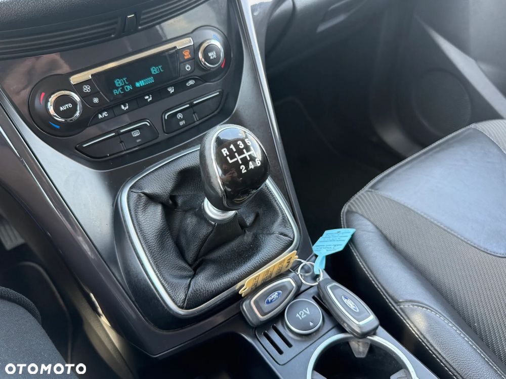 Ford Kuga - 14
