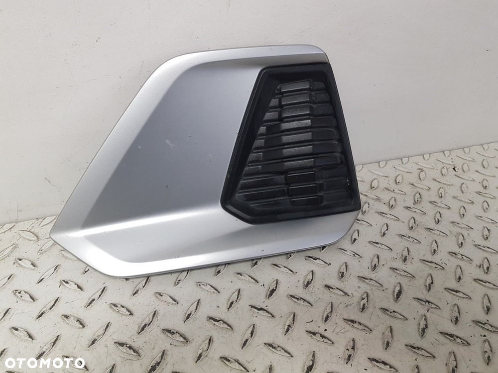 LEWA KRATKA ZDERZAKA PRZEDNIEGO AUDI A1 2 II 82A 82A807953A 18-24 - 4
