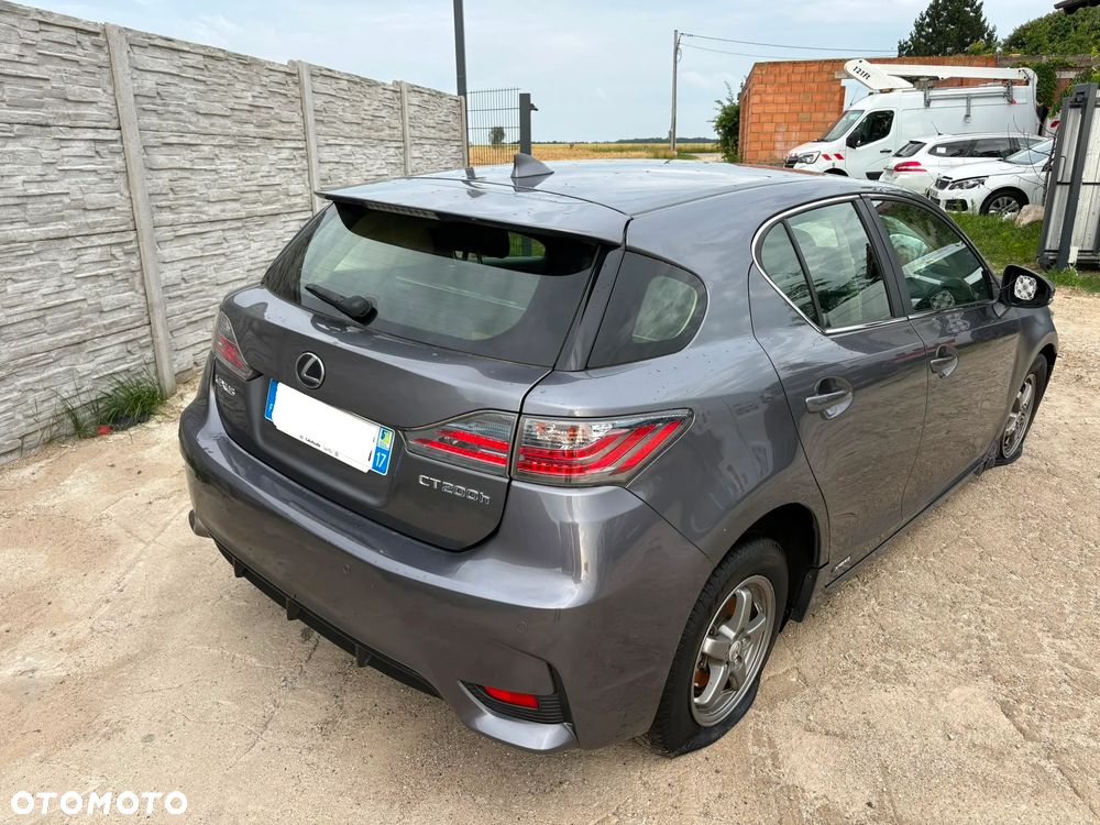 Lexus CT 200h Comfort - 6