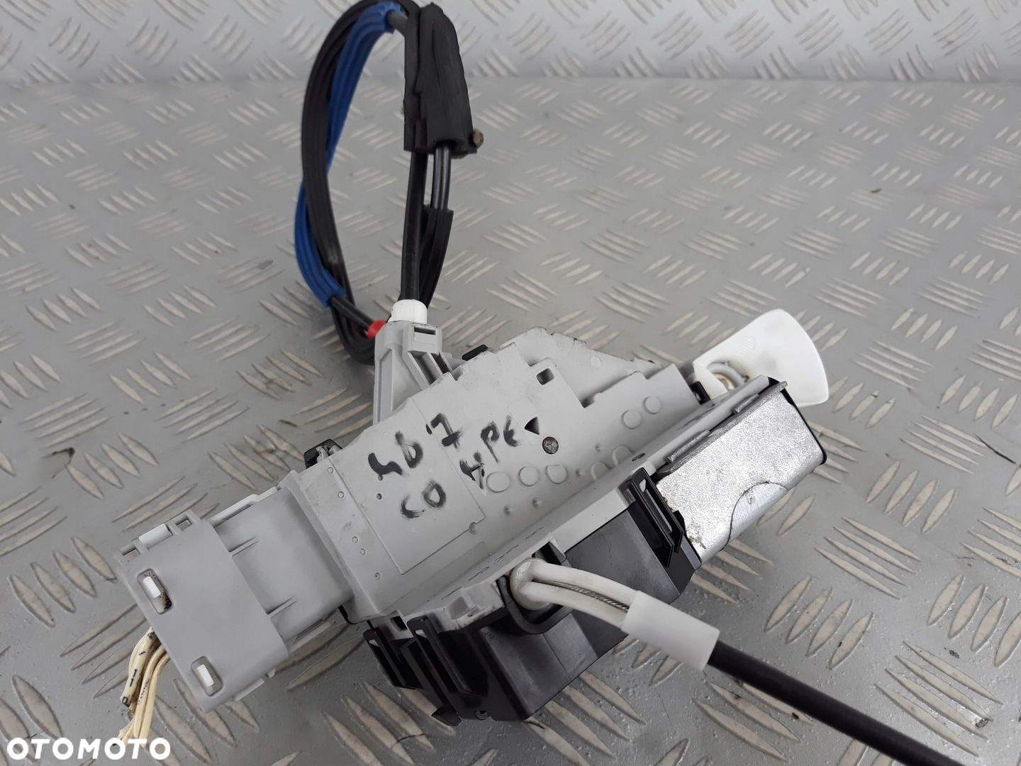 6 PIN zamek drzwi lewy przód przedni PEUGEOT 407 COUPE Europa - 2