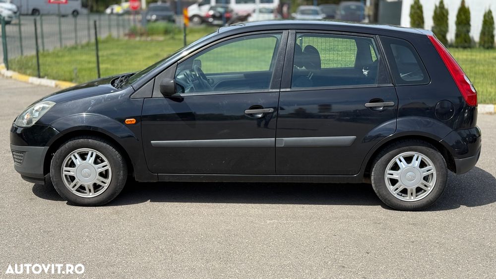 Ford Fiesta 1.3i Comfort - 4