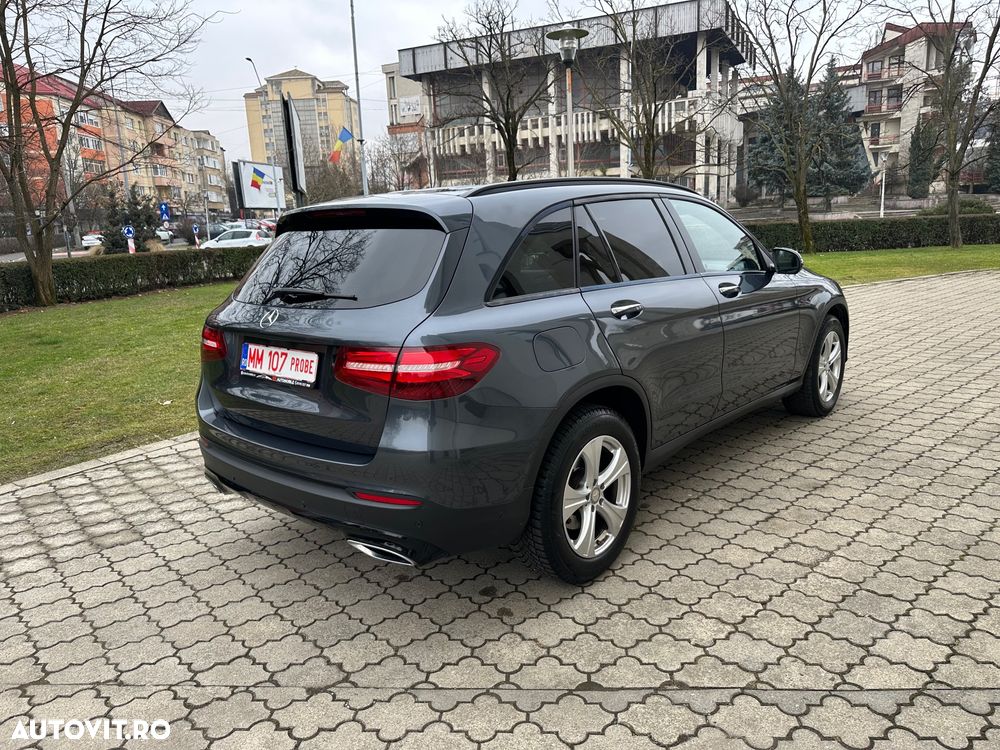 Mercedes-Benz GLC - 7