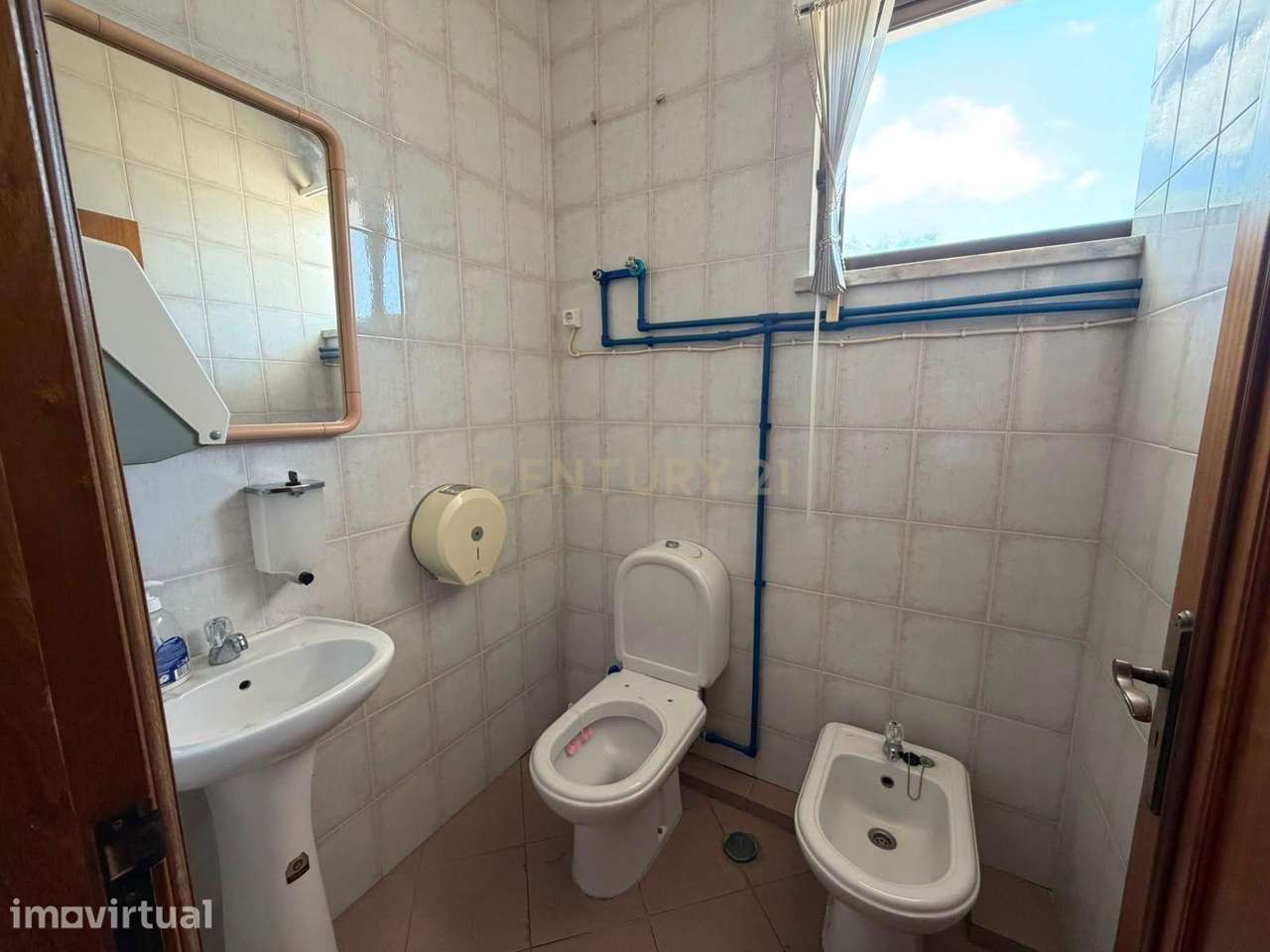 Loja com 85m2 e duas casas de banho em Setúbal - Grande imagem: 5/14