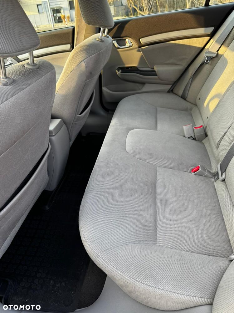 Honda Civic 1.8 Executive - 22
