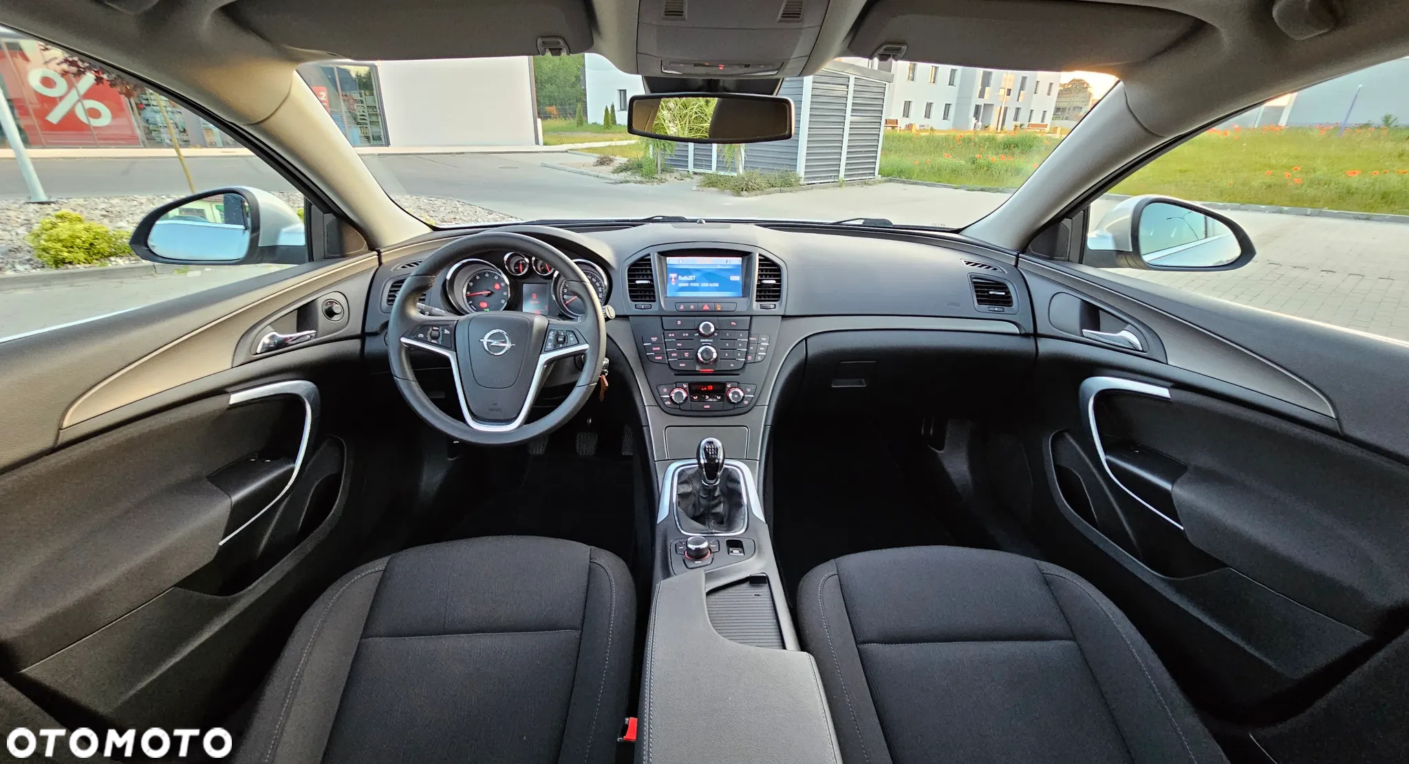 Opel Insignia 1.8 Sports Tourer - 9