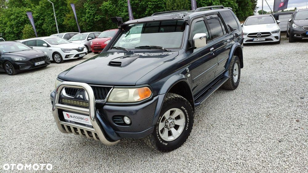 Mitsubishi Pajero - 14