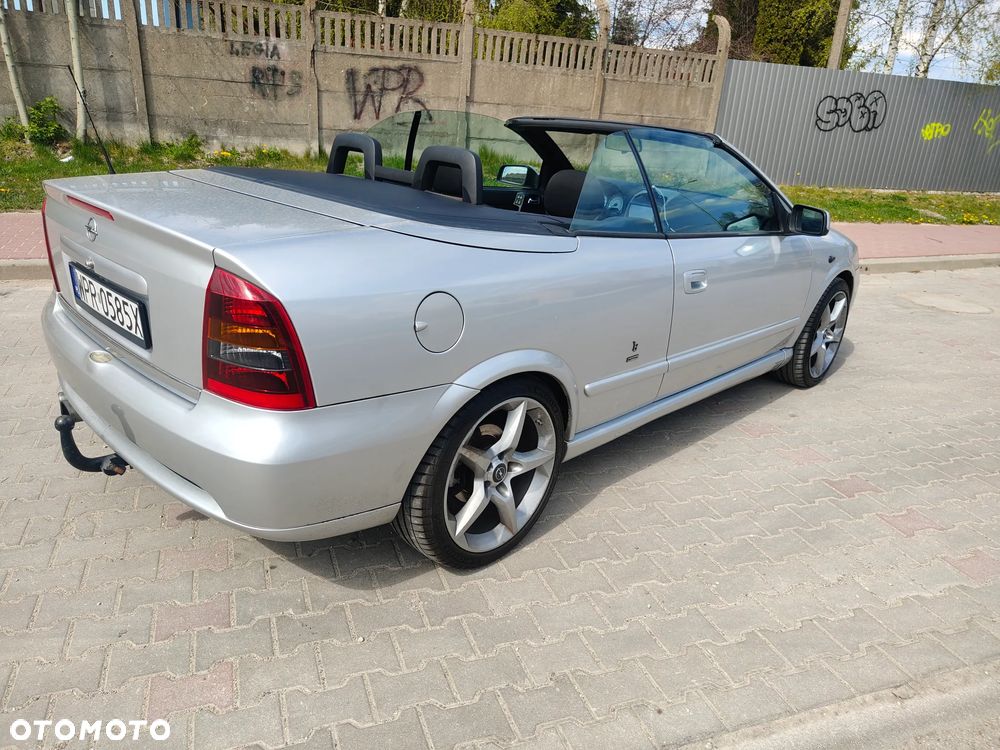 Opel Astra 1.8 Bertone - 15