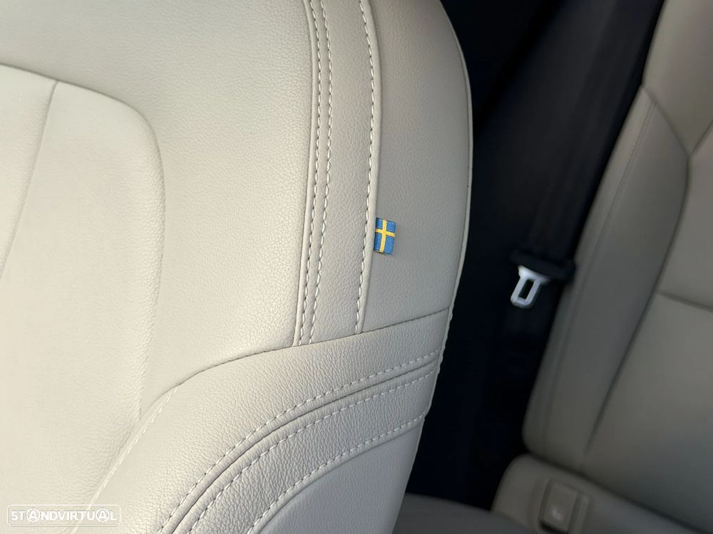 Volvo XC 40 2.0 D3 Inscription - 36