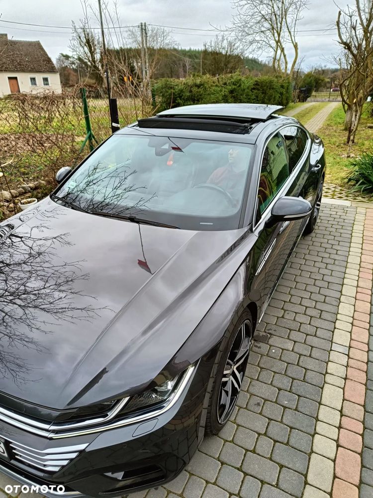 Volkswagen Arteon 2.0 TDI SCR DSG R-Line - 18