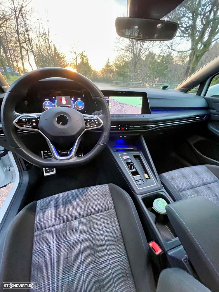 VW Golf 1.4 eHybrid OPF DSG GTE - 8