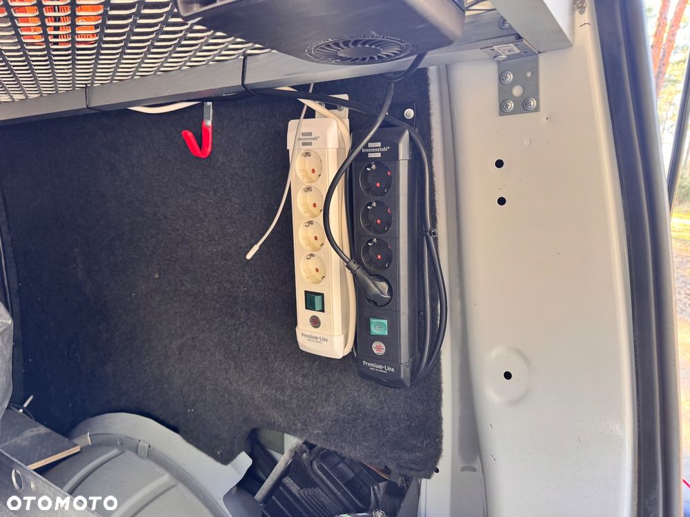 Volkswagen Transporter Kombi L2H1 M1 4Motion - 7