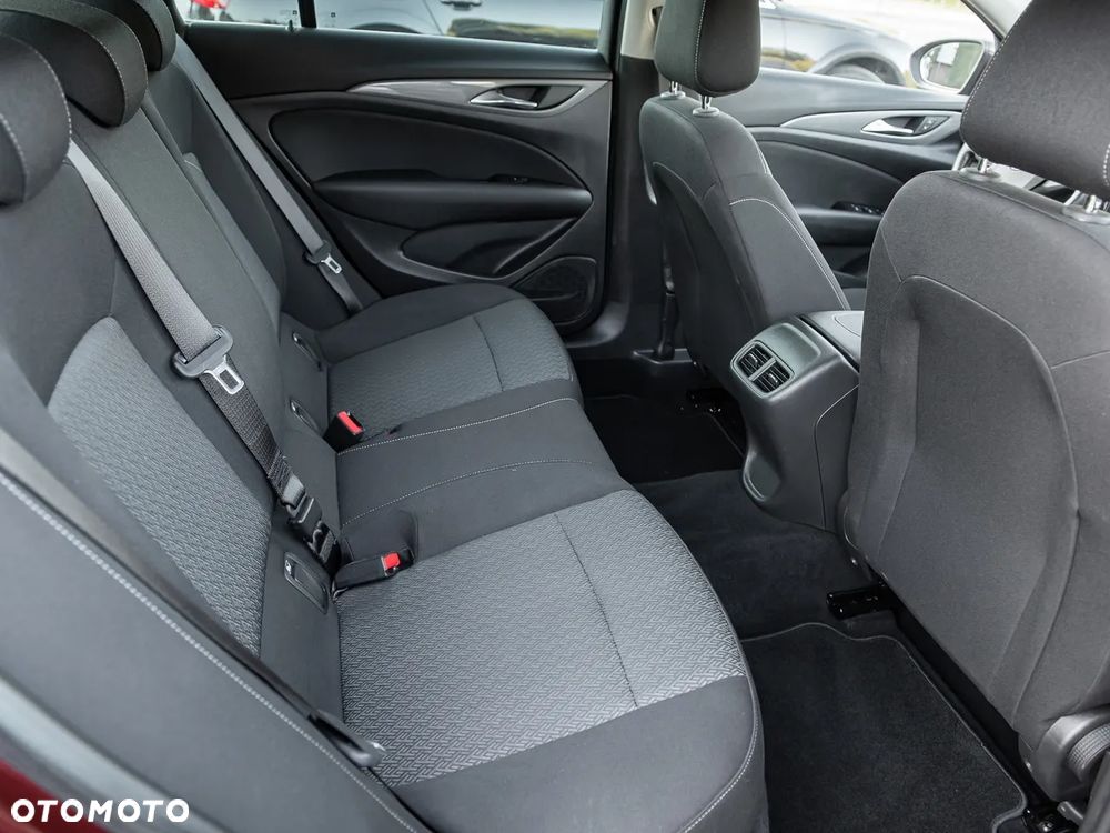 Opel Insignia 1.6 Business Edition - 28
