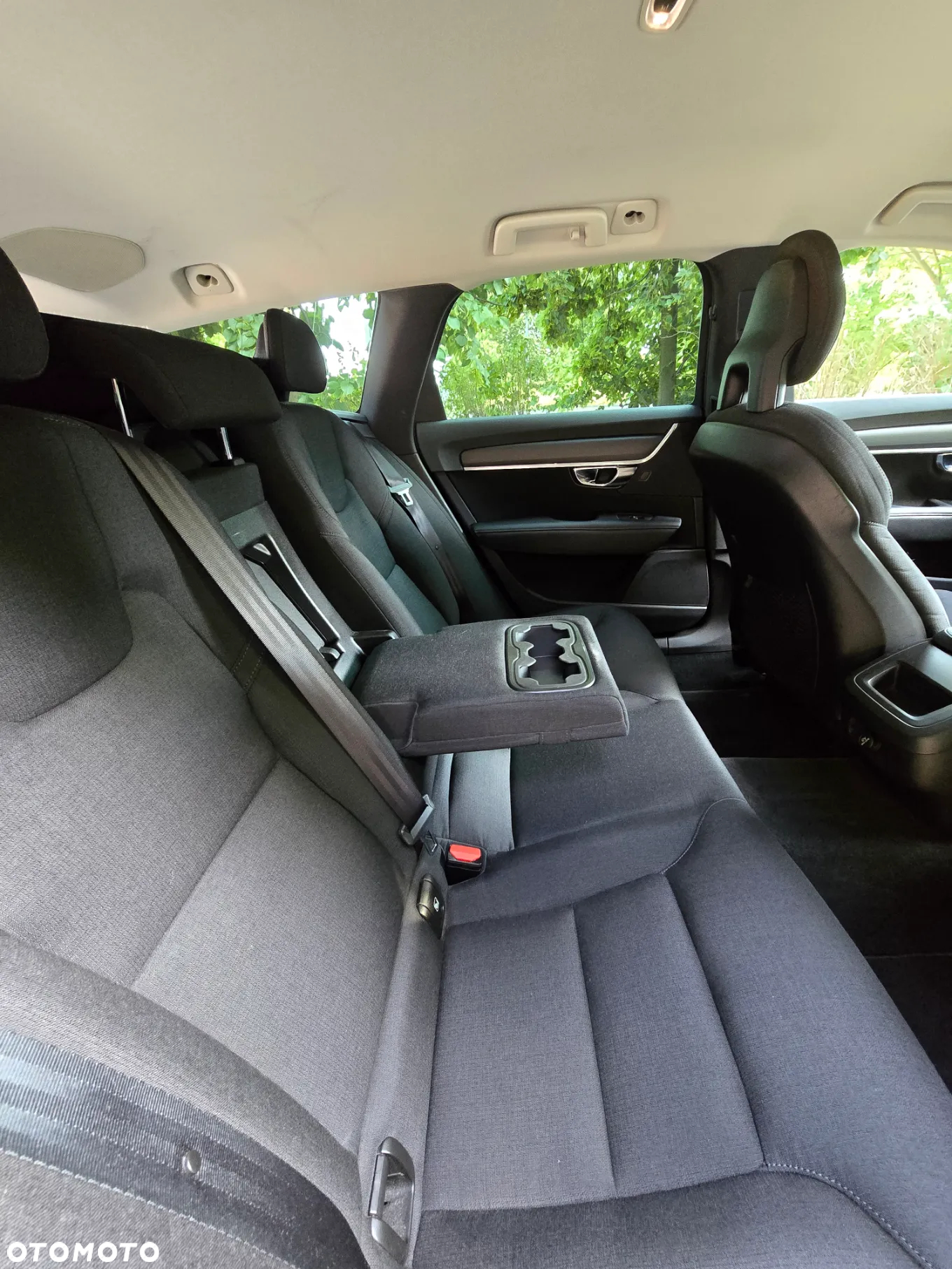 Volvo V90 D4 Kinetic - 16