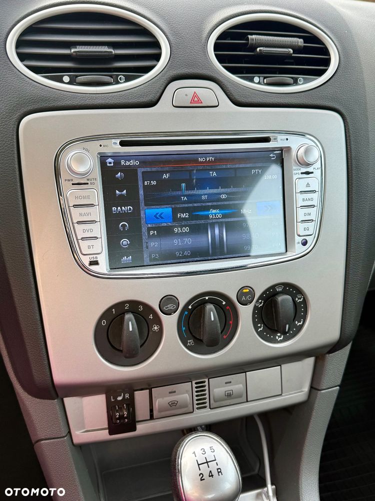 Ford Focus 1.6 16V Black Magic - 33