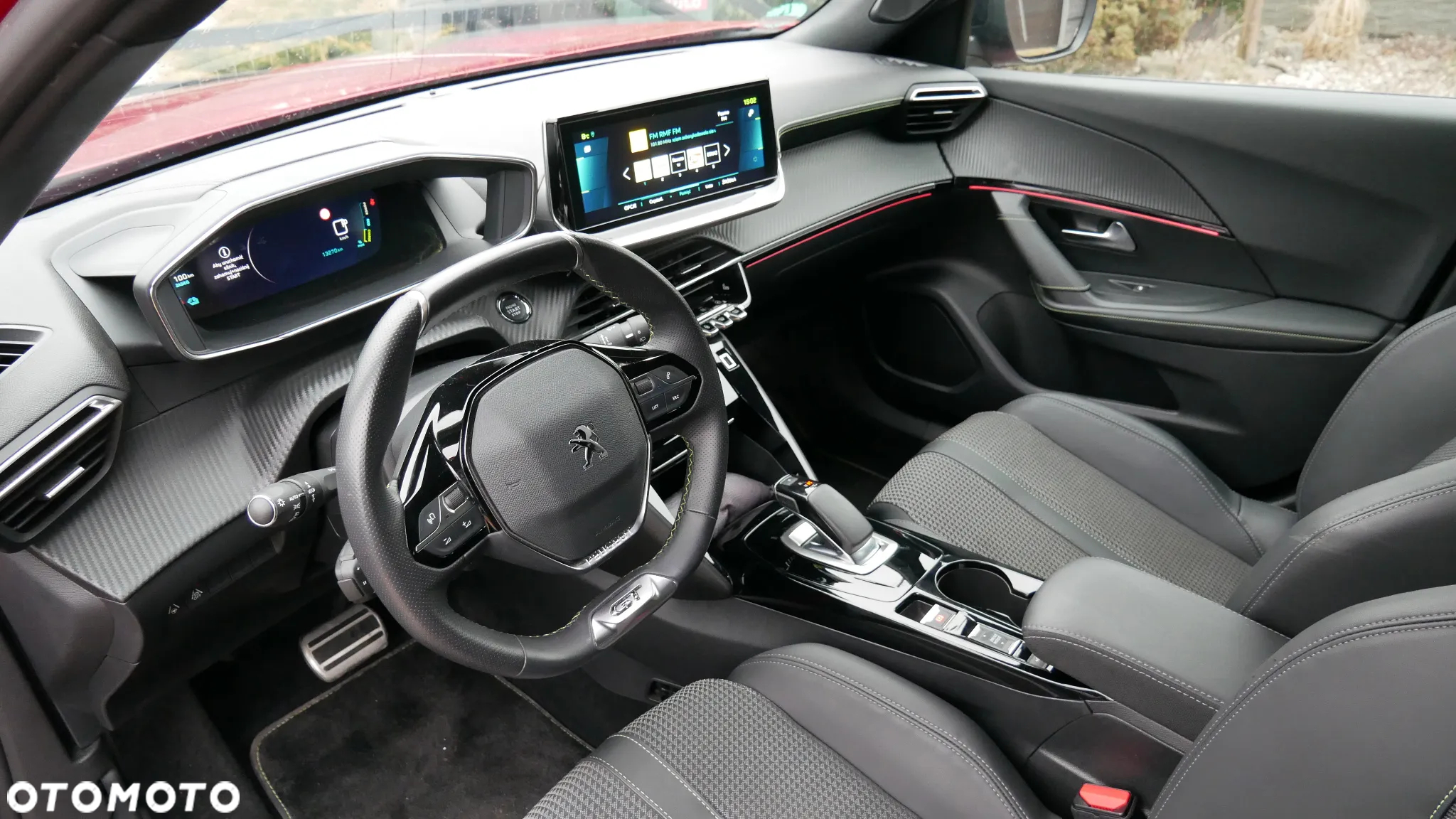 Peugeot 2008 e-2008 GT Pack - 10