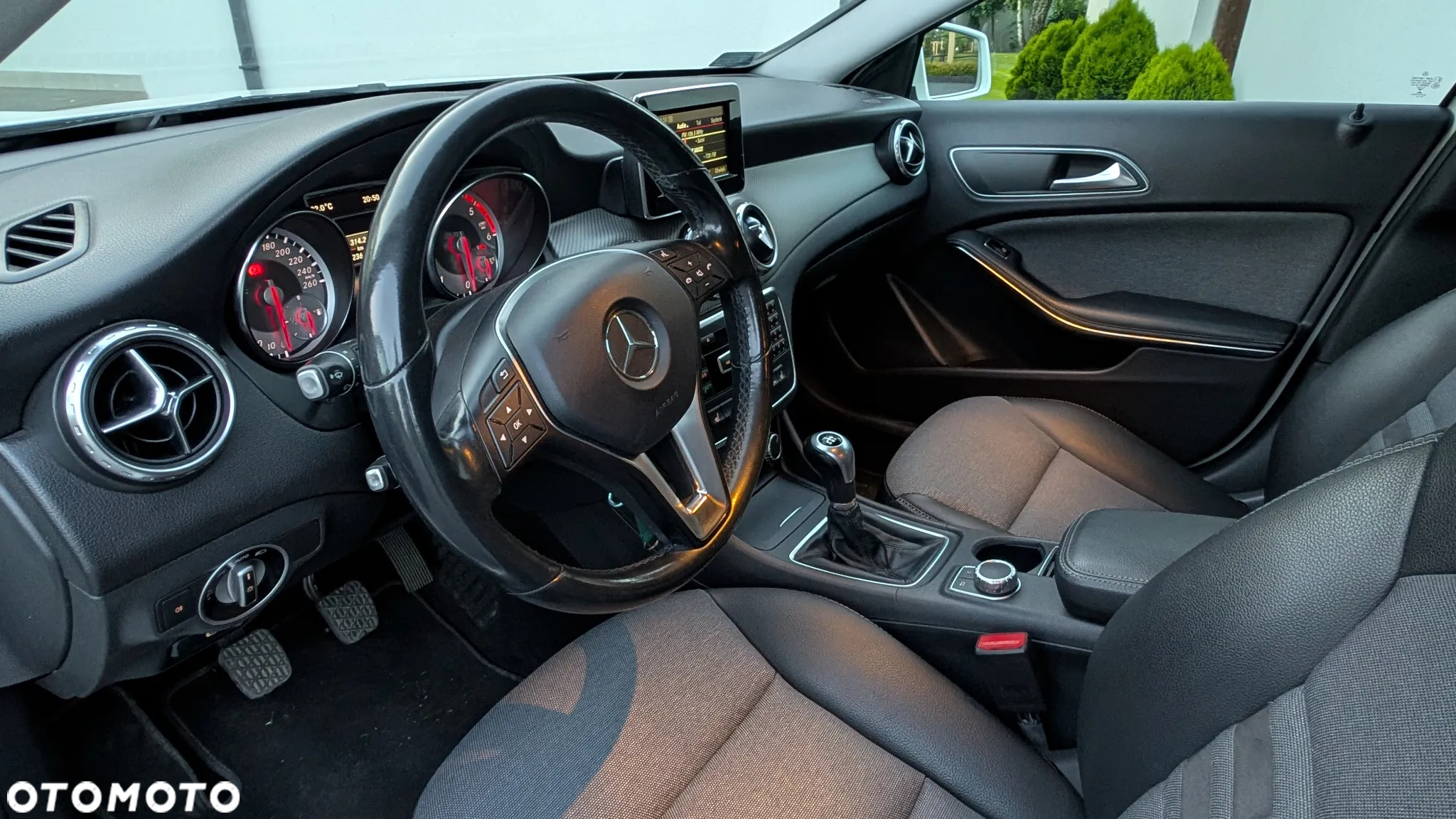 Mercedes-Benz GLA 180 (CDI) d - 9