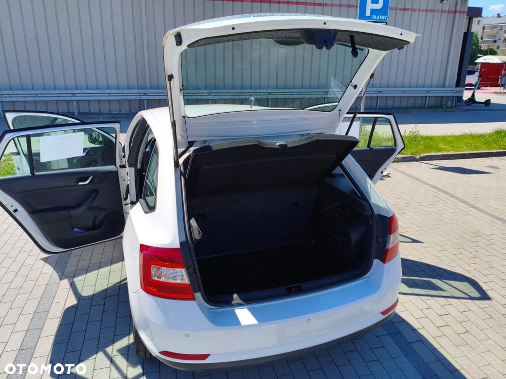 Skoda RAPID 1.2 TSI Elegance - 12