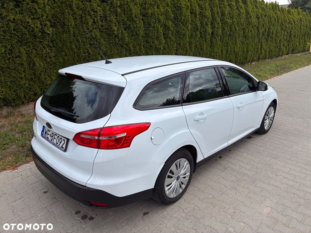 Ford Focus 1.5 TDCi Trend Sport - 6