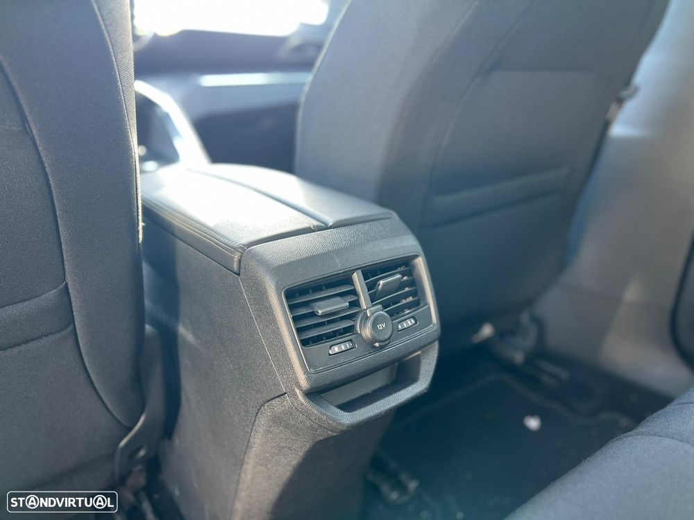 Peugeot 3008 PureTech 130 Stop & Start GPF EAT8 Active - 13