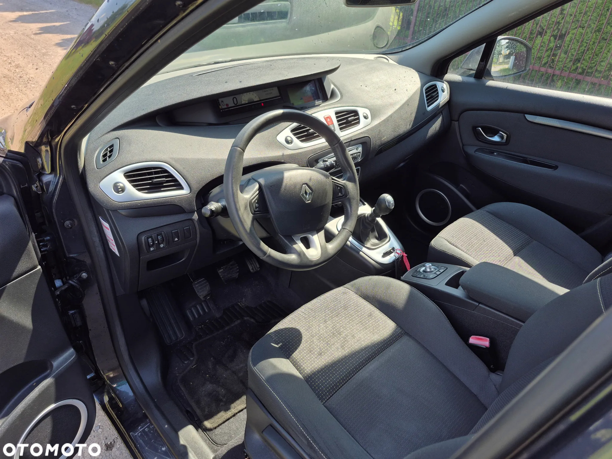 Renault Scenic 1.4 16V TCE Expression - 10
