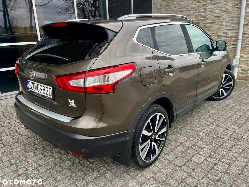 Nissan Qashqai 1.6 dCi Xtronic TEKNA+ - 14