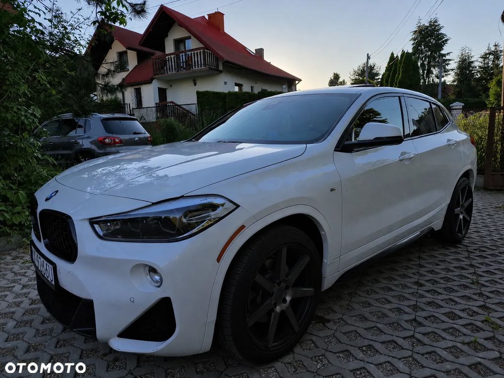 BMW X2 xDrive20i Advantage Plus - 7